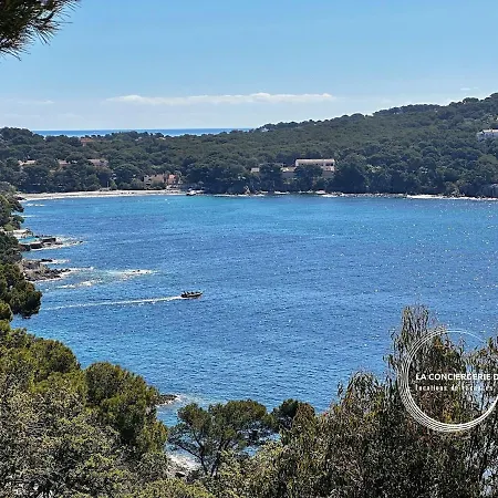La Sarrazine - Port Du Niel - Vue * Ιέρ