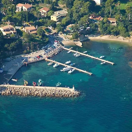 La Sarrazine - Port Du Niel - Vue Villa