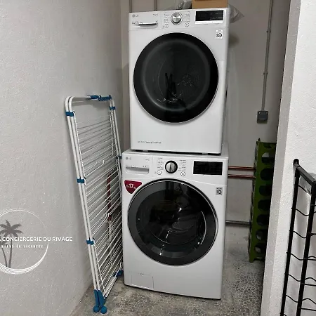 La Sarrazine - Port Du Niel - Vue * Hyères