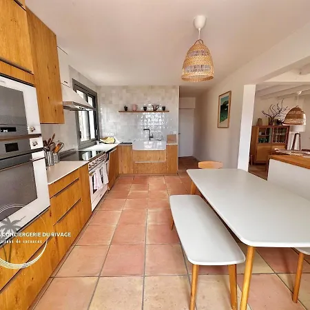 La Sarrazine - Port Du Niel - Vue