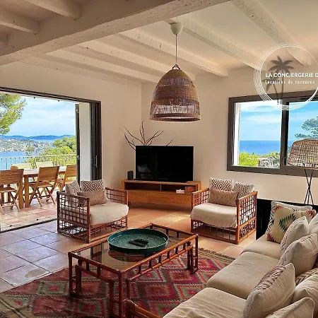 Villa La Sarrazine - Port Du Niel - Vue *