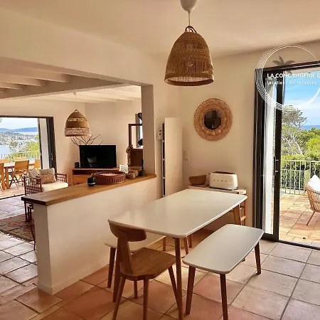 La Sarrazine - Port Du Niel - Vue Hyères